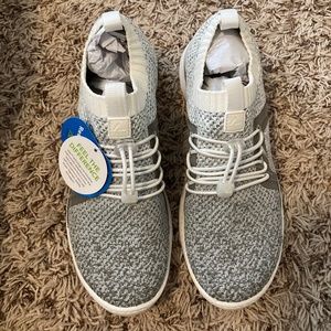 Align shoes nurse mate